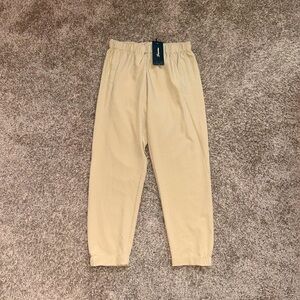 Women's Tan Trouser Pants NWT